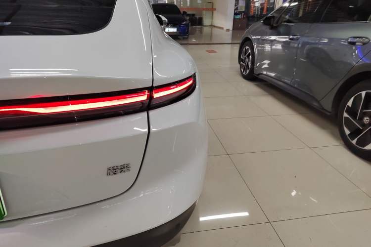 Used Nio ET5 2024 75 kWh
