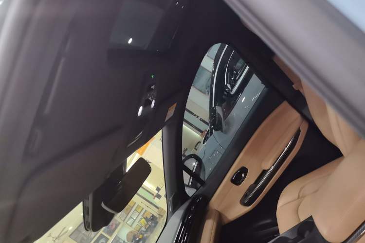 Used Nio ES6 2020 420 km Sport Edition Headliner