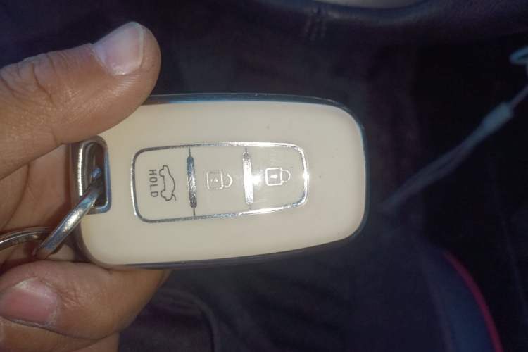 Used Kia K5 2012 2.0L Automatic DLX
