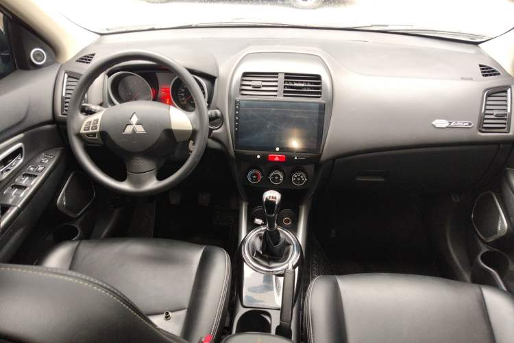 Used Mitsubishi ASX 2018 1.6L Manual Two-Wheel Drive Fashion Edition