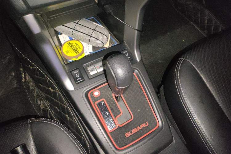 Used Subaru Forester 2013 2.0i Automatic Luxury Edition Gear Lever