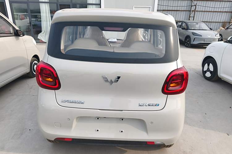 Used Wuling Hongguang MINIEV 2025 Four-Door Version Advanced Edition Rear