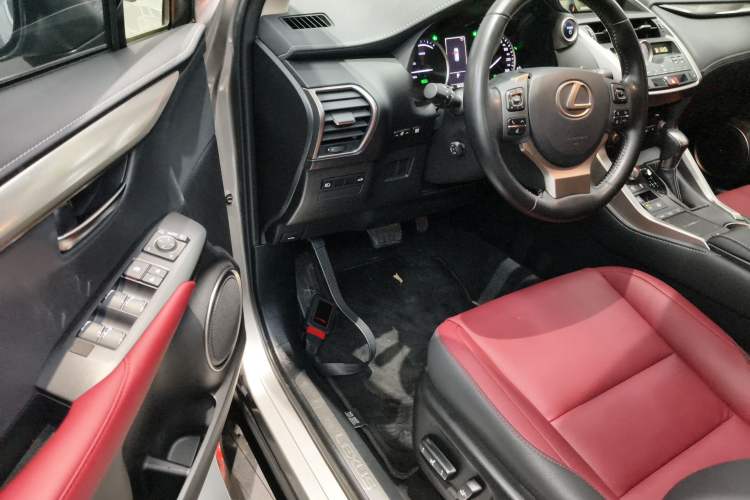 Used Lexus NX 2020 300h Front-Drive FENGSHANG Version China VI Standard
