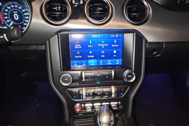 Used Ford Mustang 2020 2.3L EcoBoost Audio And AC Panel