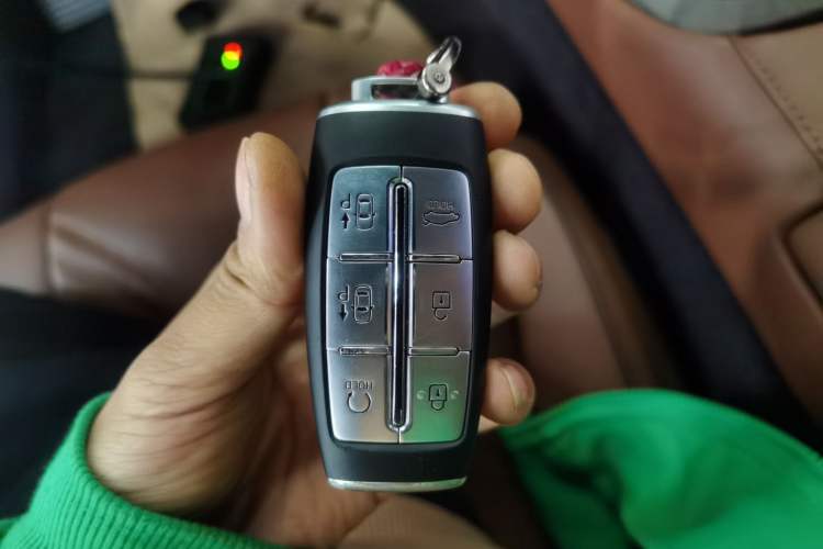 Used Genesis G80 2023 2.5T Rear-Drive Flagship Edition