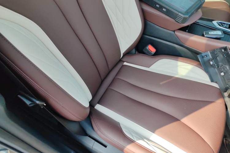 Used Geely Auto Monjaro L 2021 2.0TD DCT EVO Two-Wheel Drive Prestige Version