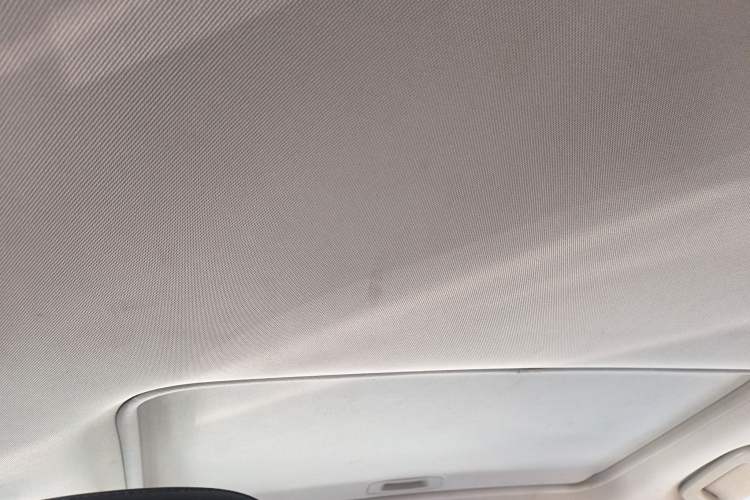 Used Mitsubishi Outlander 2018 2.0L Two-Wheel Drive Glory Edition 5 Seats