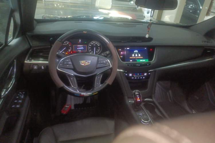 Used Cadillac XT5 2021 2.0T Two-Wheel Drive Luxury Version