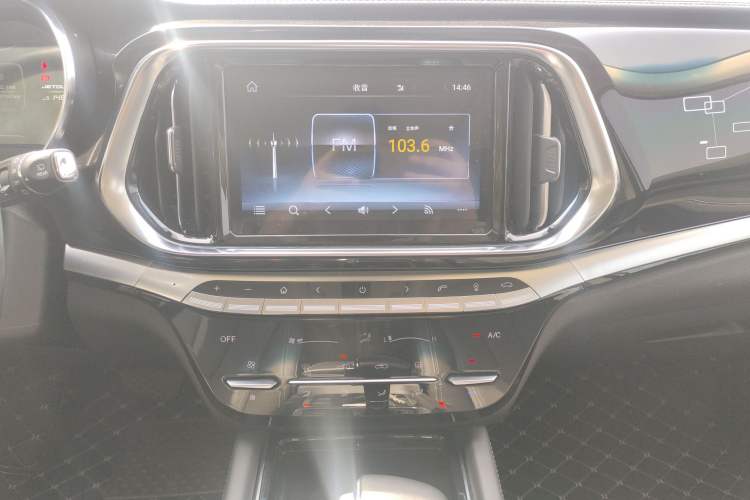 Used JETOUR X90 2019 1.5T Automatic Smart Enjoyment 6-Seater Emission Standard China V