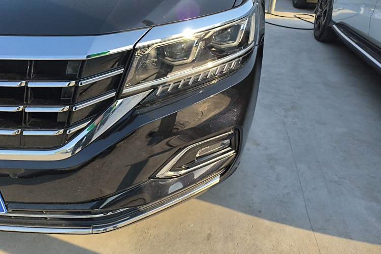 Used Volkswagen Passat 2020 330TSI Luxury Edition China VI