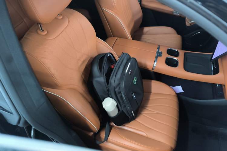 Used CHANGAN NEVO Q07 2025 215 Flagship PLUS Right Front Seat