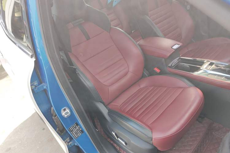 Used MG HS 2018 30T Automatic All-Wheel Drive Trophy Hormone-Infused Version China V Standard
