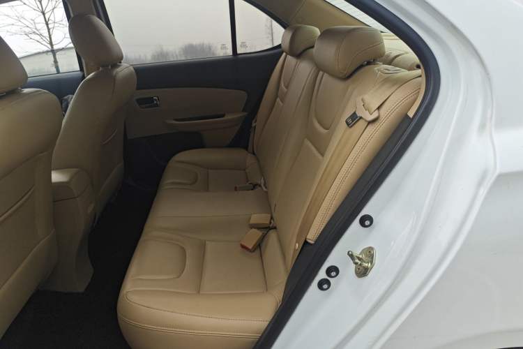 Used Chery E3 2015 1.5L Manual ZhiShang Model
