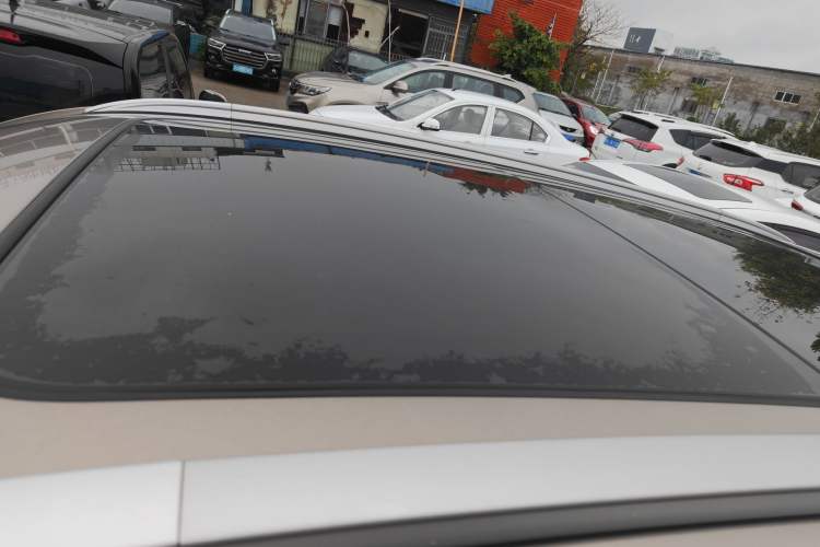 Used CHANGAN CS75 2017 Shangkui Edition 1.5T Automatic Fengxiang Model