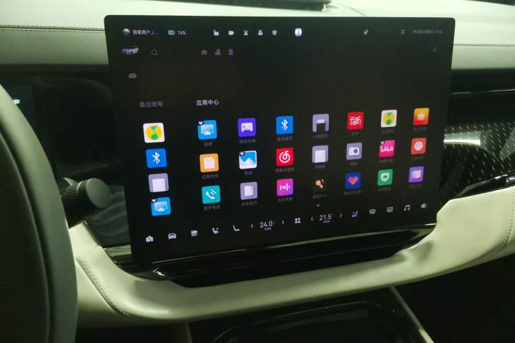 Used Zeekr 009 2024 7-Seater Walk-Through Version Four-Wheel Drive 108 kWh