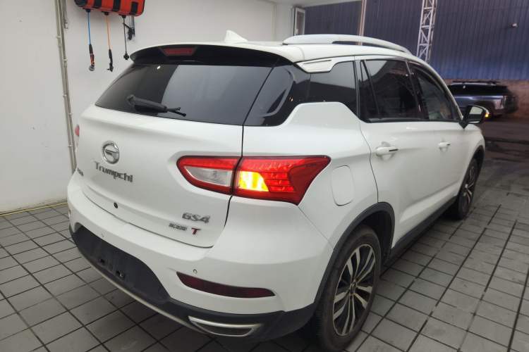 Used GAC Trumpchi GS4 2016 235T Manual Luxury Edition Rear Right 45 Deg