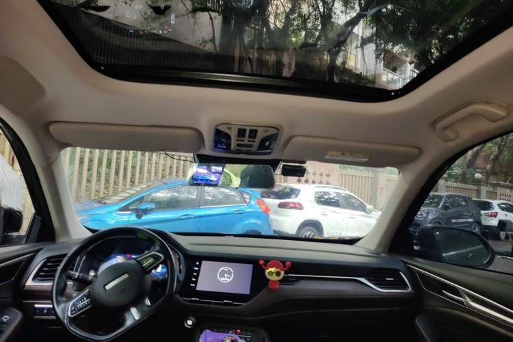 Used Haval F7 2020 2.0T All-Wheel Drive iJoy Headliner