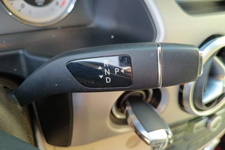 Used Mercedes-Benz GLK-Class 2015 GLK 260 4MATIC Dynamic Edition Ultimate Version
