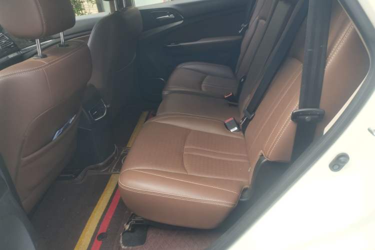 Used BYD S7 2016 2.0T Automatic Prestige Plus