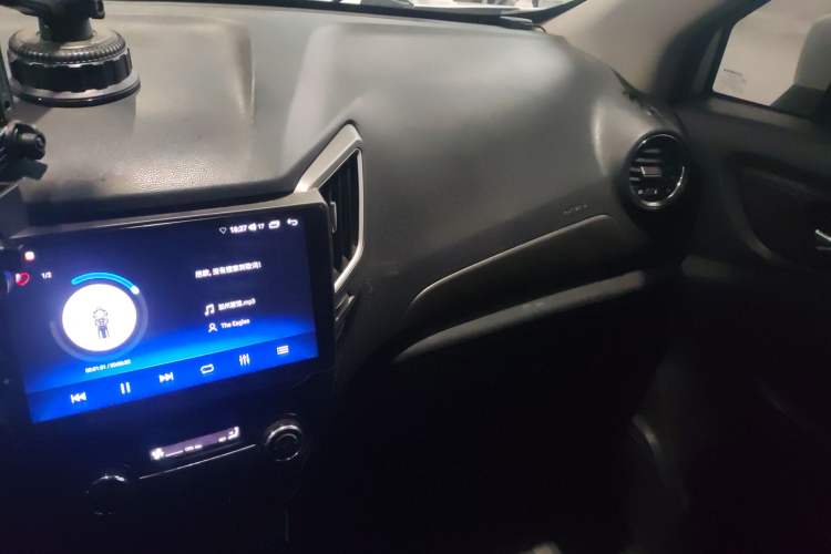 Used Changan CS15 2016 1.5L Manual Fashion Edition