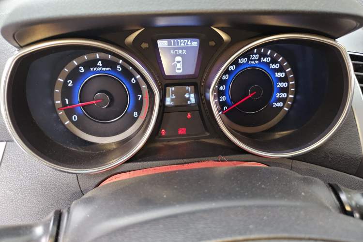 Used Hyundai Elantra (5th Generation / Langdong) 2015 1.6L Manual Leading Model Instrument Cluster