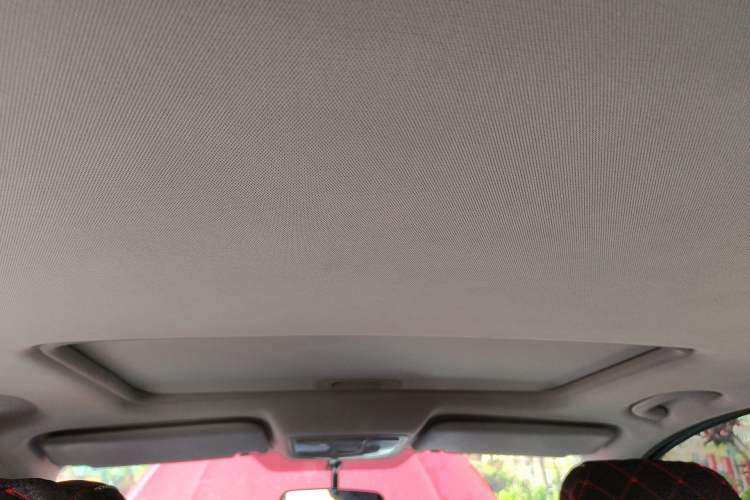 Used BAIC Senova X25 2015 1.5L Manual Elite Edition Headliner