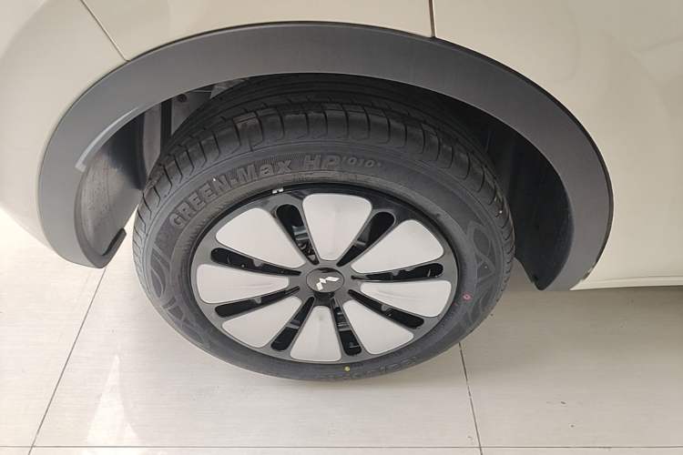 Used Wuling Bingo 2025 333 km Enjoyment Version
