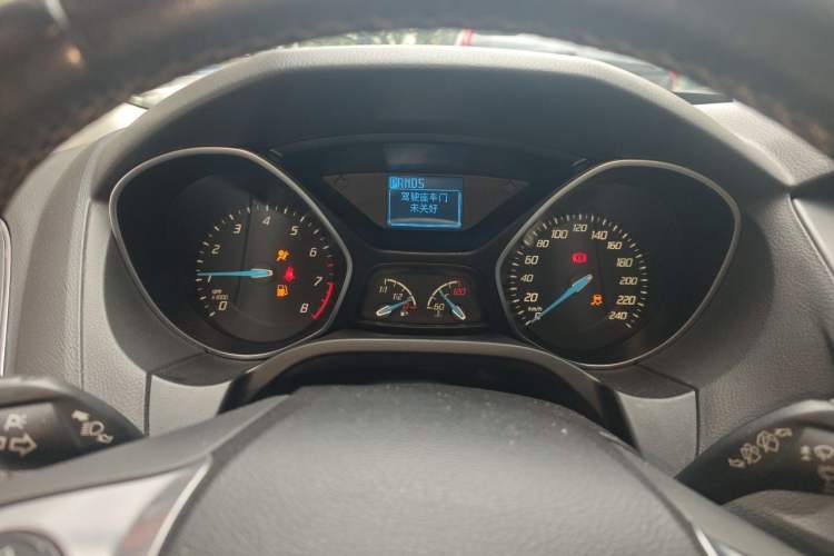 Used Ford Focus 2012 Hatchback 1.6L Automatic Fashion Edition