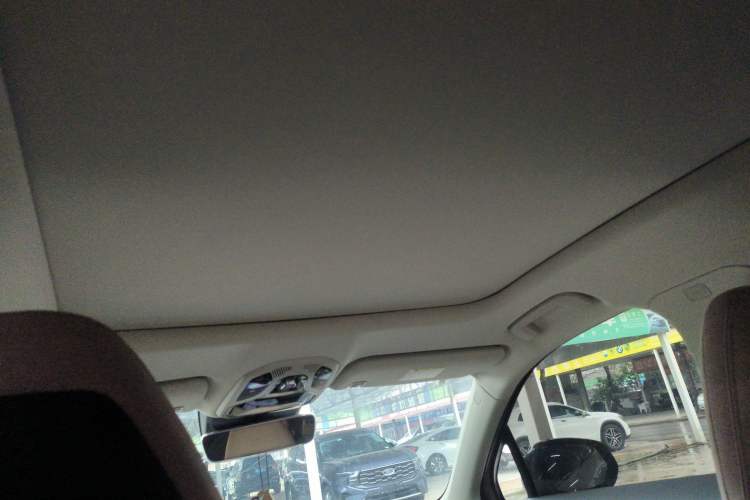 Used Lynk & Co 06 2021 1.5T Shero Pink Special Edition