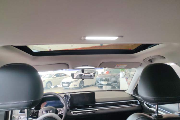 Used Geely Auto Emgrand 2022 4th Generation 1.5L CVT Luxury Model Headliner