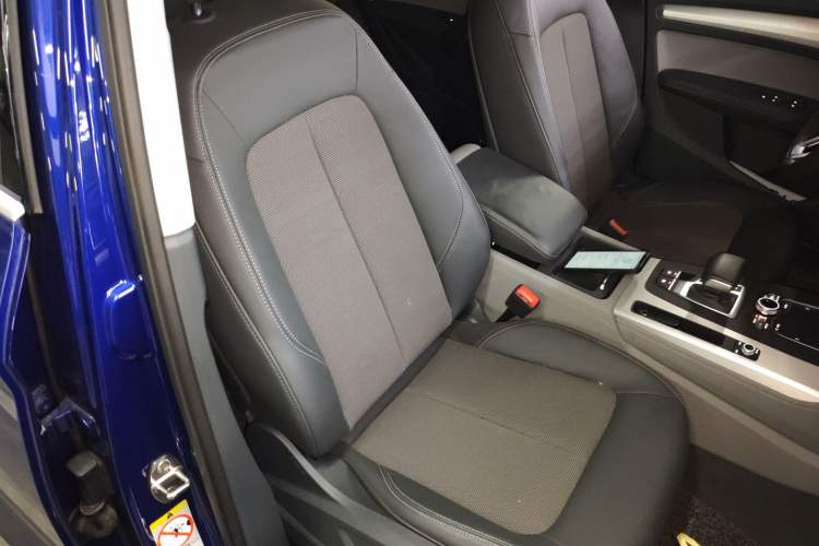 Used Audi Q5L 2018 40 TFSI Prestige Fashion Edition China V Right Front Seat