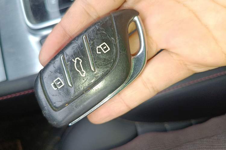 Used MG HS 2019 30T Automatic 2WD Trophy Supreme Edition China VI Standard
