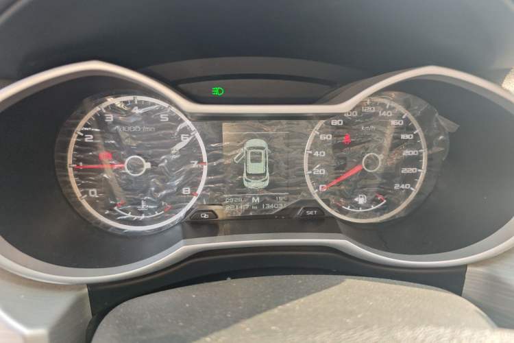 Used Geely Auto Emgrand X7 Sport 2018 2.0L Manual Two-Wheel Drive Zhiya Version Instrument Cluster