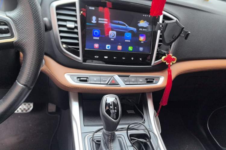 Used Geely Auto Vision X6 2018 1.4T CVT 4G Connected Luxury Version