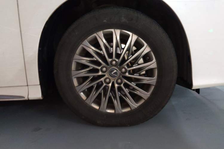 Used Lexus LM 2020 300h Four-Seat Grand Edition