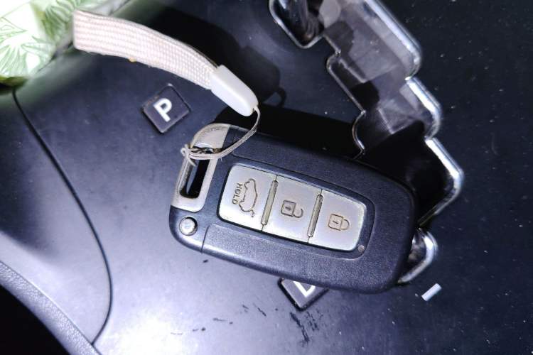 Used Hyundai ix35 2012 2.0L Automatic Two-Wheel Drive Elite Edition GLS
