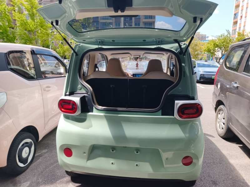 Used Wuling Hongguang MINIEV 2024 3rd Generation 215km Youth Edition — 18