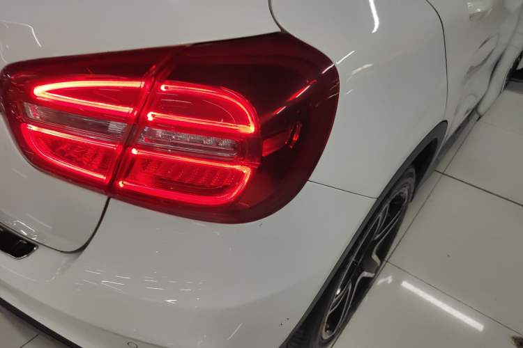 Used Mercedes-Benz GLA 2015 GLA 220 4MATIC Luxury Model