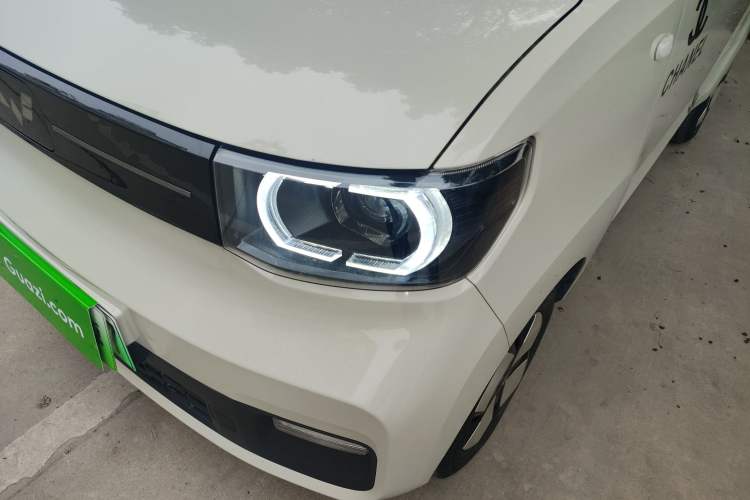 Used Wuling Hongguang MINIEV 2022 Macaron Premium Model – Lithium Iron Phosphate