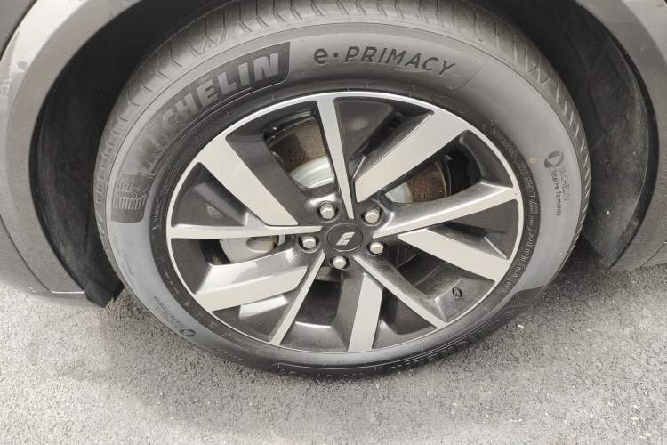 Used Li Auto L8 2023 Pro Model