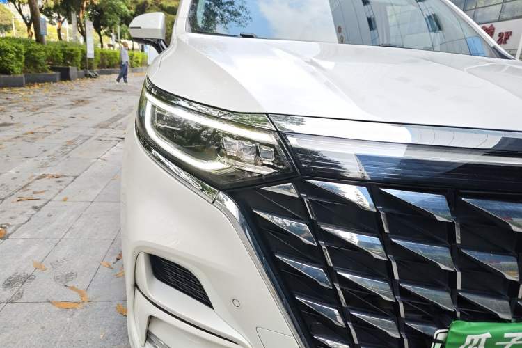 Used Roewe iMAX8 New Energy 2022 Golden Edition