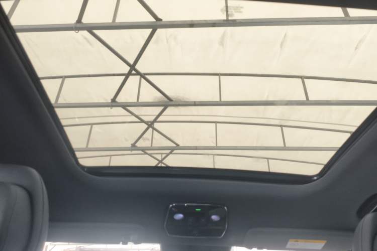 Used Nio ES8 2020 580 km Range 7-Seater Version Headliner