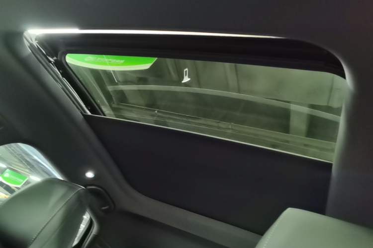 Used BYD Seal 06 New Energy 2025 DM-i Smart Drive 120KM Deluxe Model Headliner