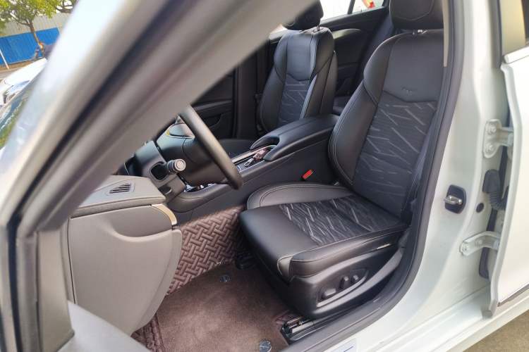 Used Cadillac ATS-L 2014 25T Comfort Model Left Front Seat