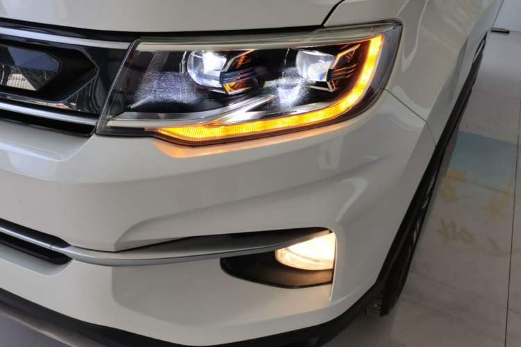 Used CHANGAN CS35PLUS 2018 1.6L Automatic Coolline Version China V Standard