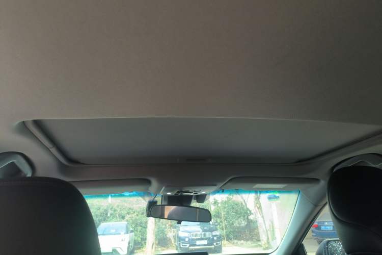 Used Toyota Camry 2021 2.0G Luxury Edition
