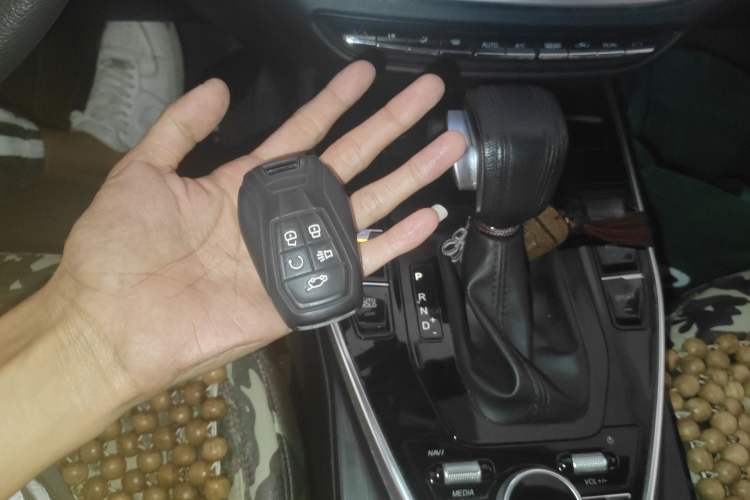 Used Soueast DX7 2018 Prime 1.5T Automatic Luxury Model China V Standard