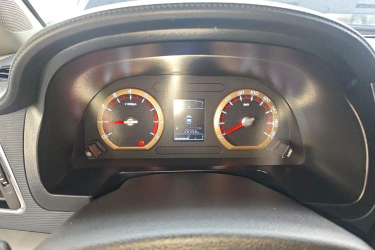 Used FORTHING Lingzhi 2023 M5L 1.6L Comfort Edition 7-Seater
