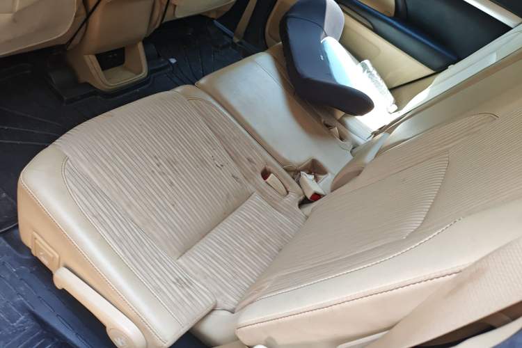 Used Toyota Highlander 2018 2.0T Four-Wheel Drive Elite Edition 7 Seats China VI Standard