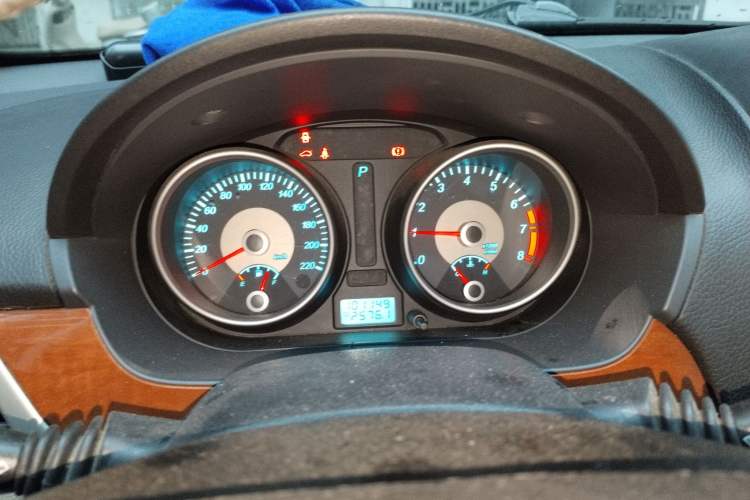 Used Buick Excelle 2011 1.6 LE-AT Instrument Cluster